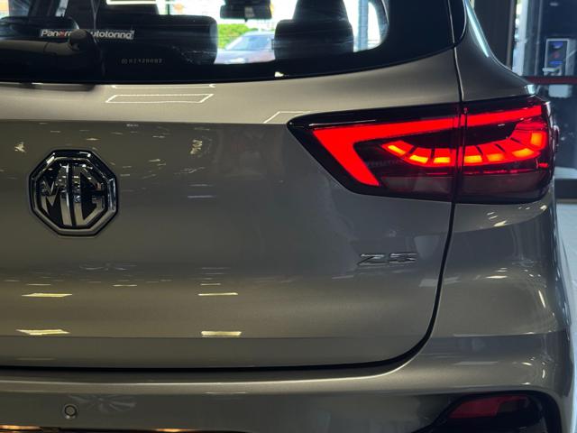 MG ZS usata, con Sedile posteriore sdoppiato