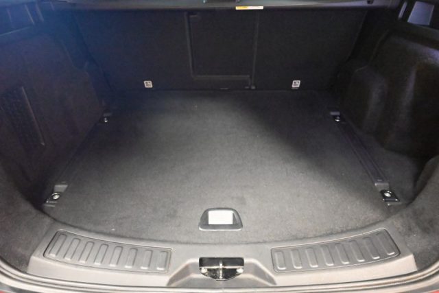 LAND ROVER Discovery Sport usata 32