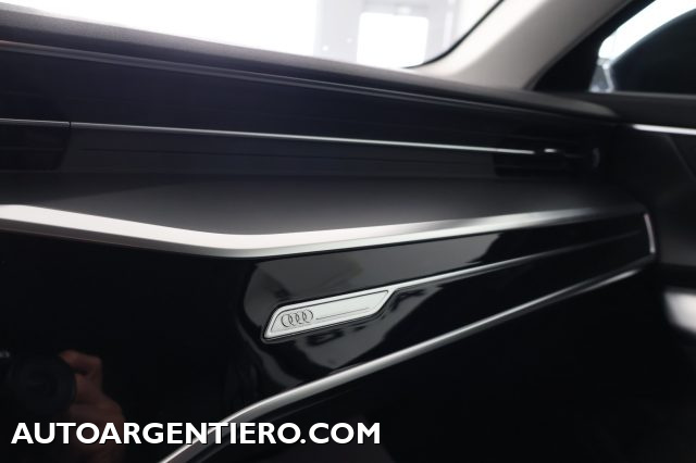 AUDI A6 usata, con USB