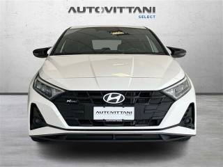 HYUNDAI i20 usata, con Airbag laterali