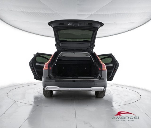 VOLVO V90 Cross Country usata 6