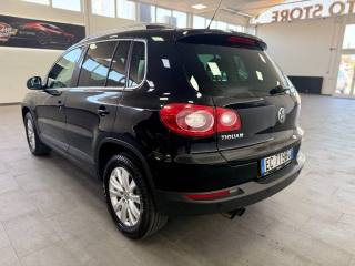 VOLKSWAGEN Tiguan usata, con Boardcomputer