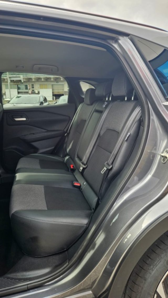 NISSAN Qashqai usata, con Climatizzatore