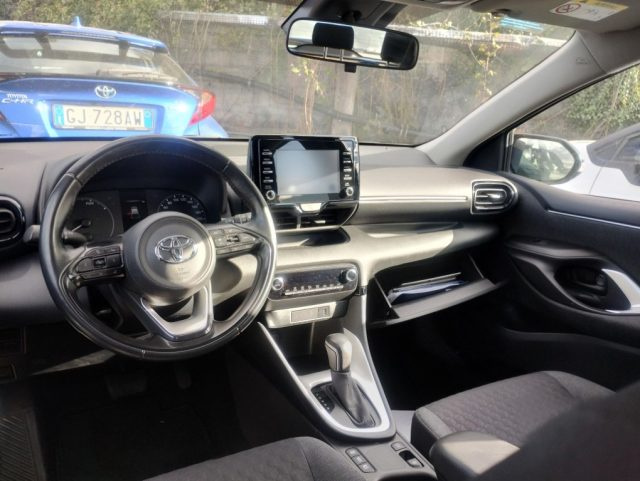TOYOTA Yaris usata, con Cerchi in lega
