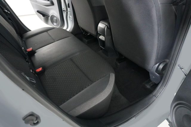 NISSAN Qashqai usata, con Fari LED