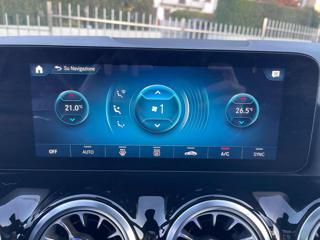 MERCEDES-BENZ GLA 200 usata, con Sedile posteriore sdoppiato
