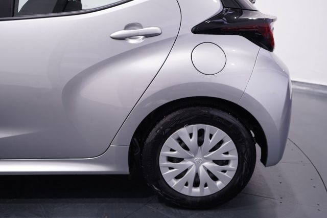 TOYOTA Yaris usata, con Riconoscimento dei segnali stradali