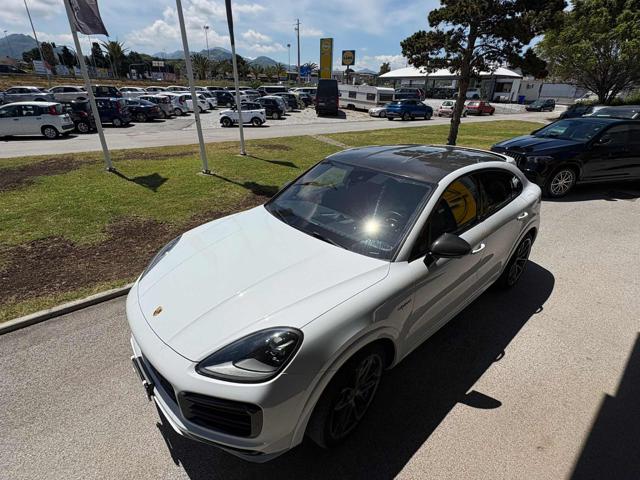 PORSCHE Cayenne usata, con Sistema di navigazione