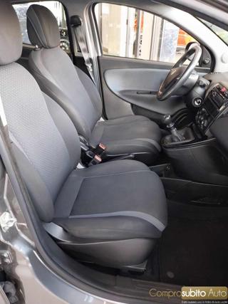 LANCIA Ypsilon usata 12