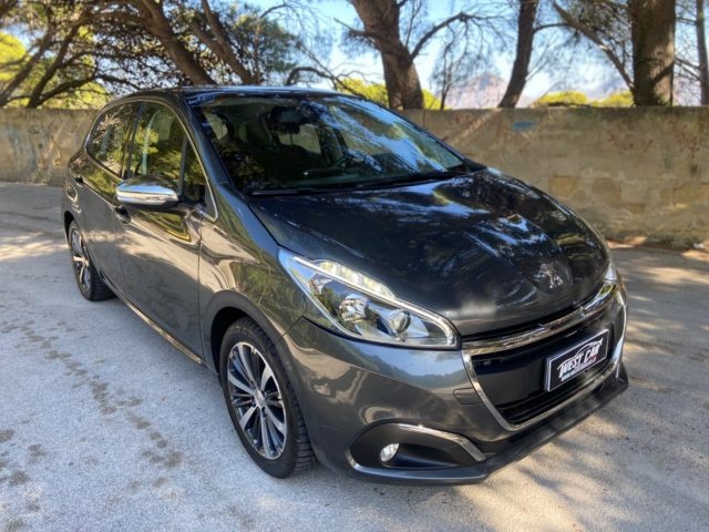 PEUGEOT 208 usata, con Controllo trazione