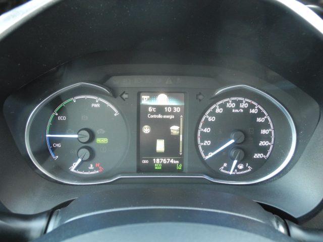 TOYOTA Yaris usata, con Autoradio