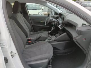 PEUGEOT 208 usata, con Sedile posteriore sdoppiato