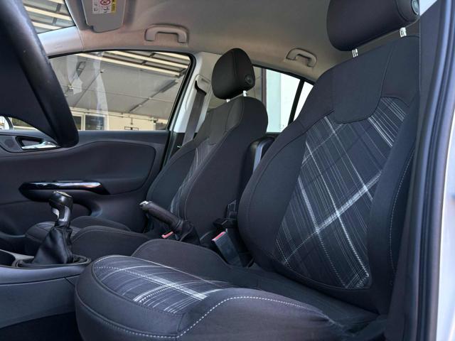 OPEL Corsa usata, con Autoradio