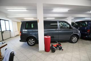 VOLKSWAGEN Caravelle usata, con Airbag Passeggero