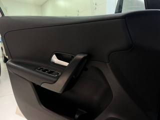 MERCEDES-BENZ A 180 usata, con Luci diurne LED