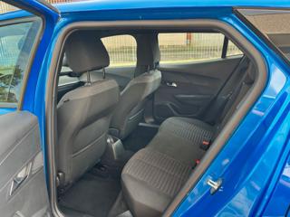 PEUGEOT 2008 usata, con Volante in pelle