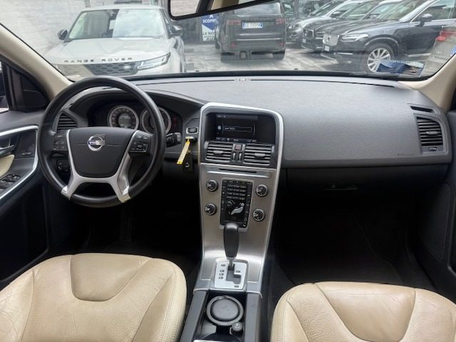 VOLVO XC60 usata, con Controllo trazione