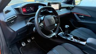 PEUGEOT 2008 usata, con Sistema di navigazione