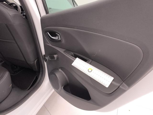 RENAULT Clio usata, con Monitoraggio pressione pneumatici