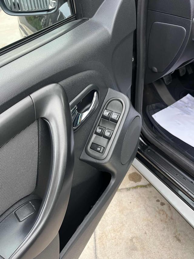 DACIA Duster usata, con ESP
