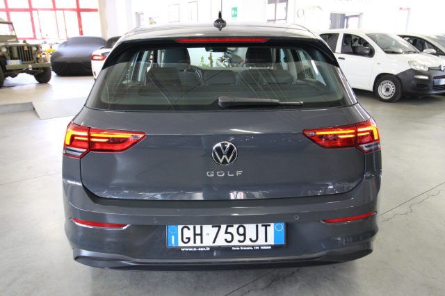 VOLKSWAGEN Golf usata, con Autoradio