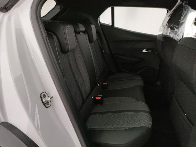PEUGEOT 2008 usata, con Vetri oscurati