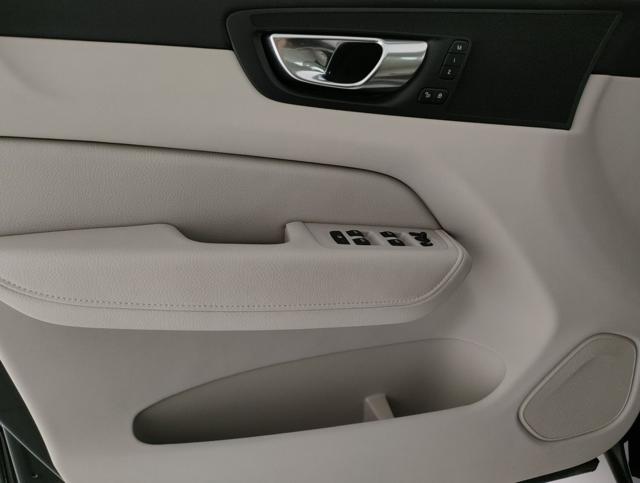 VOLVO XC60 usata, con Controllo automatico clima