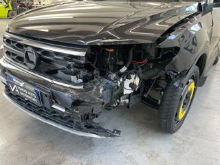VOLKSWAGEN T-Roc usata, con Controllo trazione