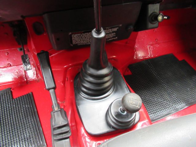LAND ROVER Defender usata 23