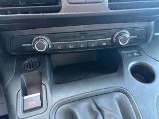OPEL Combo usata, con Touch screen
