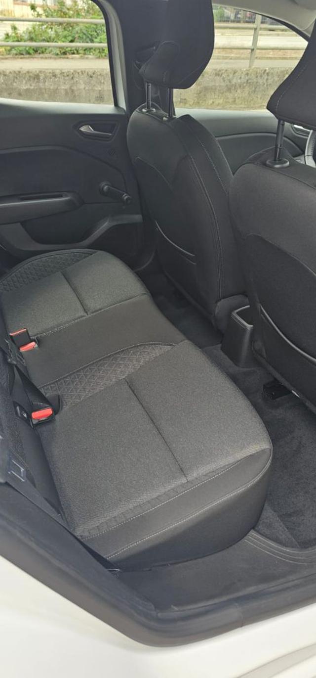 RENAULT Clio usata, con Bluetooth