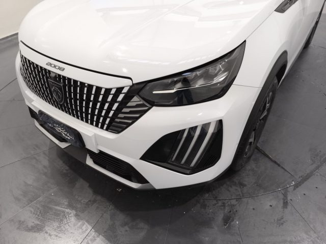 PEUGEOT 2008 usata, con Sensore di luce