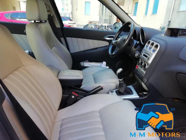 ALFA ROMEO 156 usata, con Chiusura centralizzata