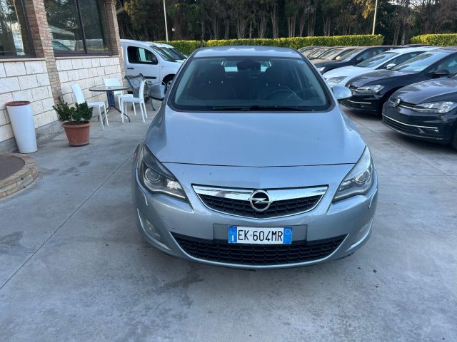 OPEL Astra usata, con Airbag