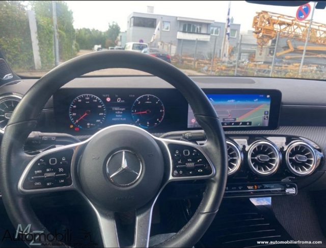 MERCEDES-BENZ A 180 usata, con Regolazione elettrica sedili