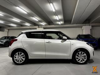 SUZUKI Swift usata, con Autoradio