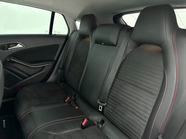 MERCEDES-BENZ CLA 200 usata, con ESP