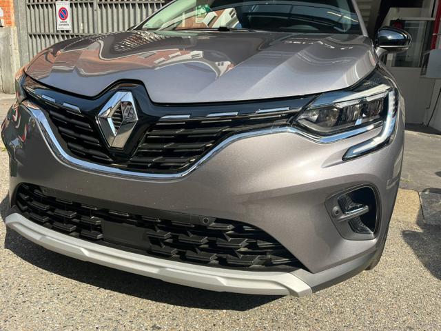 RENAULT Captur usata, con Sedile posteriore sdoppiato