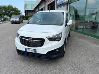 OPEL Combo usata, con Airbag