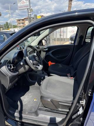 SMART ForFour usata, con USB