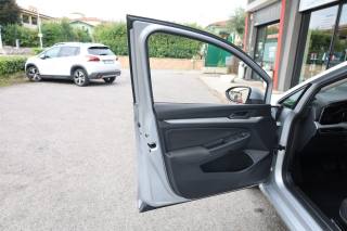 VOLKSWAGEN Golf usata, con Sistema di parcheggio automatico