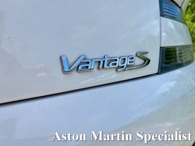 ASTON MARTIN Vantage usata 41