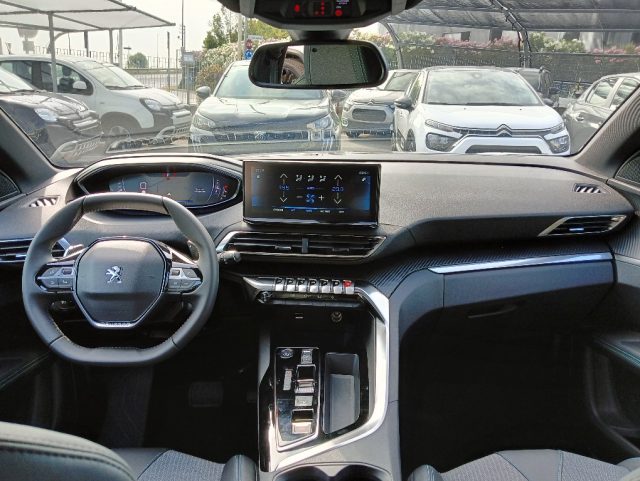 PEUGEOT 5008 usata, con Controllo automatico clima