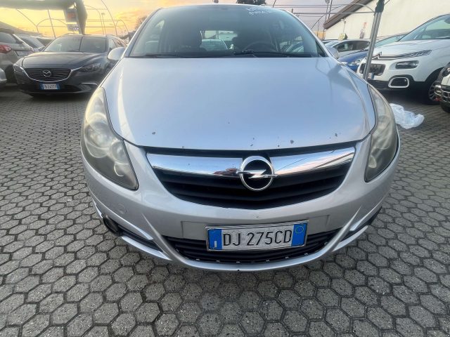 OPEL Corsa usata, con Airbag