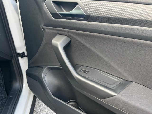 VOLKSWAGEN T-Roc usata, con Controllo trazione