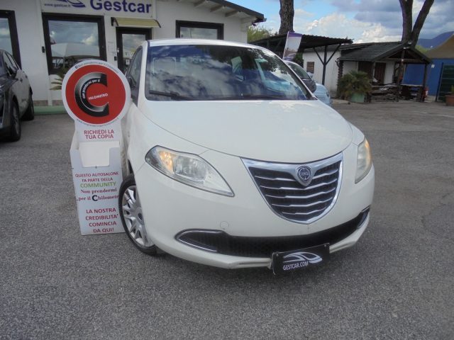 LANCIA Ypsilon usata, con Airbag