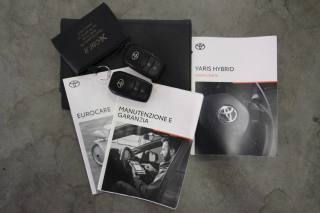 TOYOTA Yaris usata, con Bluetooth