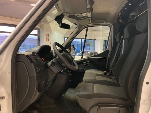 RENAULT Master usata, con Bracciolo