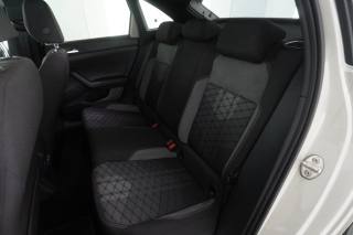 VOLKSWAGEN Taigo usata 9