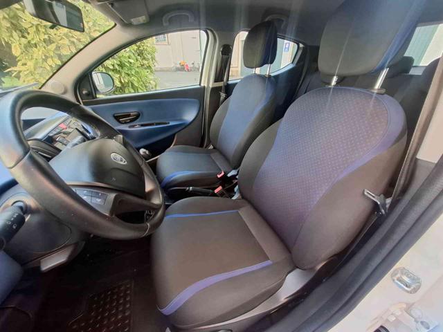 LANCIA Ypsilon usata, con Cronologia tagliandi